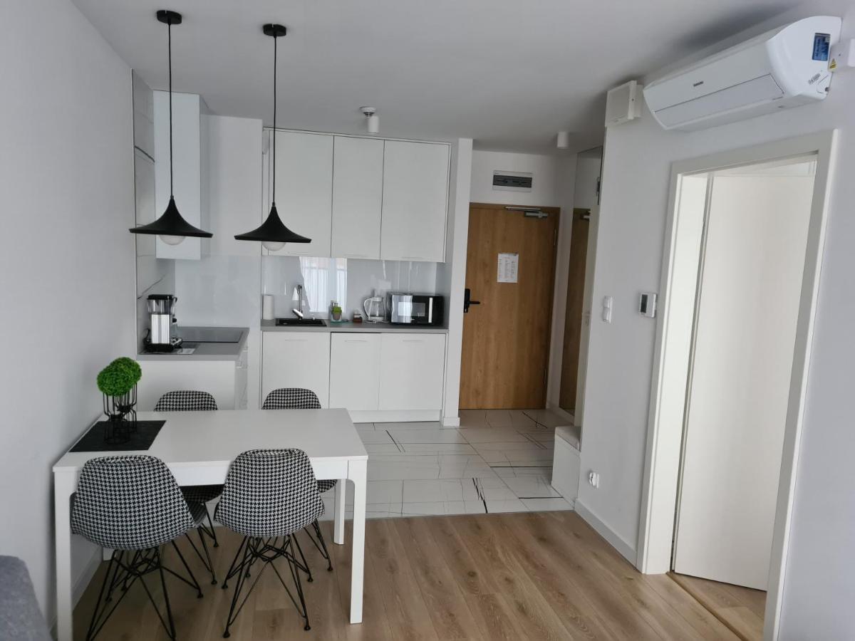 Apartamenty Kasprowicza 20A Klimatyzacja Basen Fintess Sauny Parking Bawialnia Zmywarkataras Wysoki Standard W Pelni Wyposazony 코워브제크 외부 사진